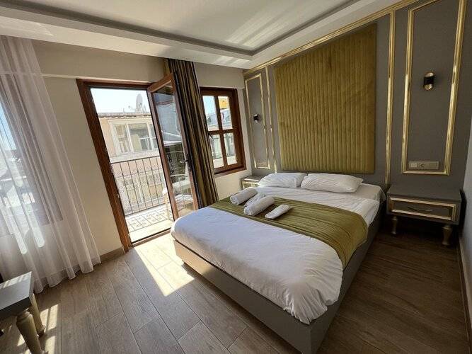 Taksim La Marino Hotel