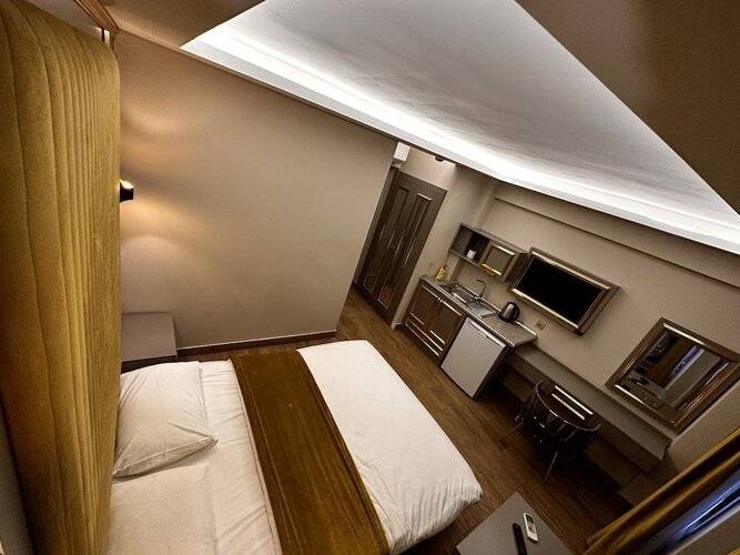 Taksim La Marino Hotel