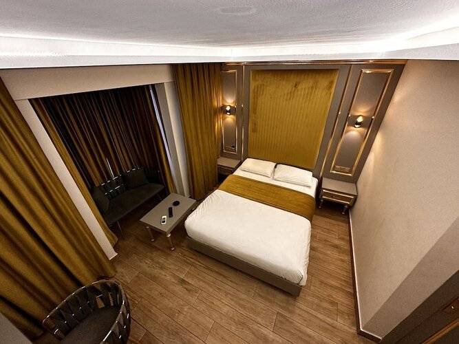 Taksim La Marino Hotel