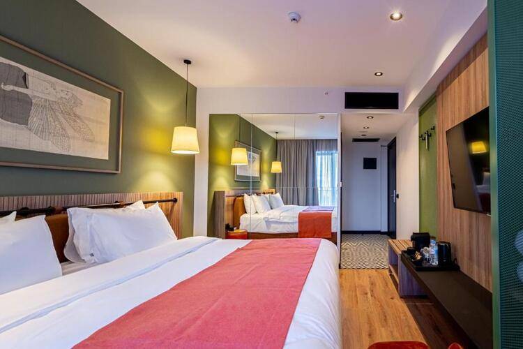 Hotel 21
