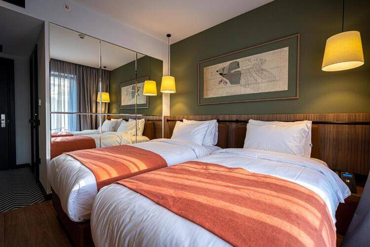 Hotel 21
