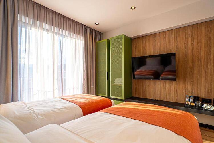 Hotel 21
