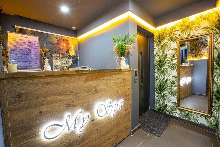 Taksim Leon's Hotel - Spa & Cafe