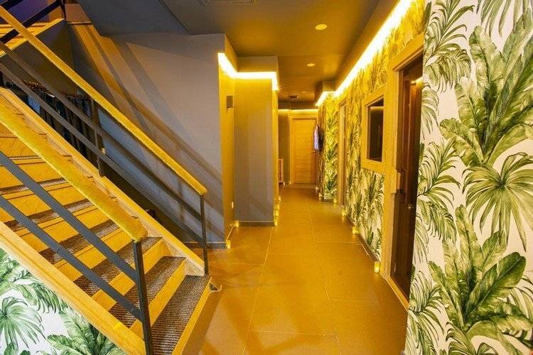 Taksim Leon's Hotel - Spa & Cafe
