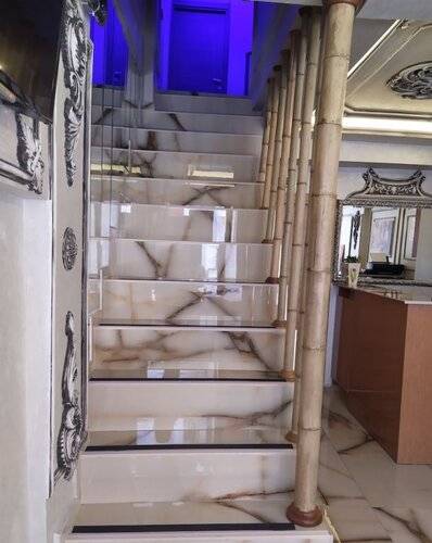 Bonami Hotel