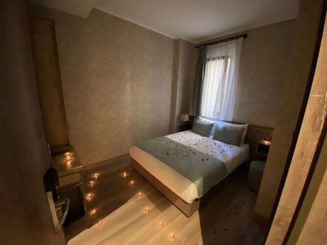 Castle Franco Suites