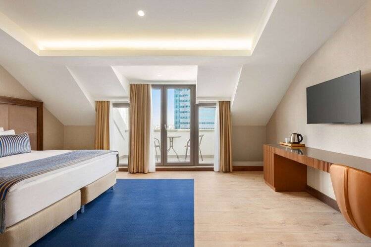 Tryp By Wyndham Istanbul Sisli Hotel