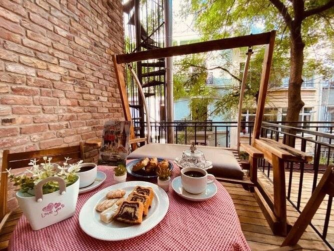 Ganj Hotel