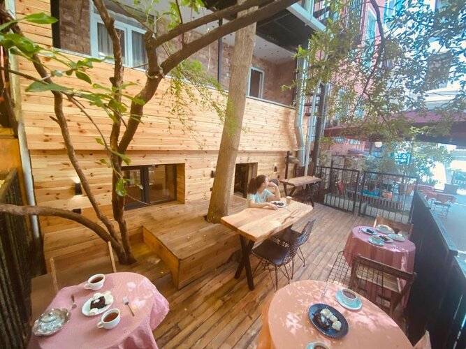 Ganj Hotel