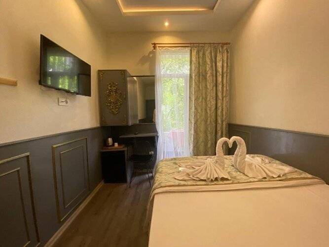 Ganj Hotel