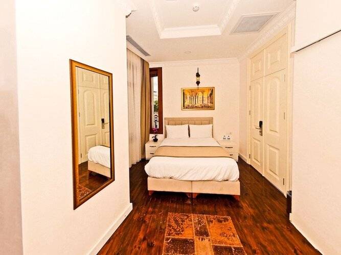 Nusret Bey Hotel