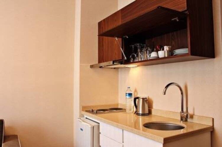 Eva Residence