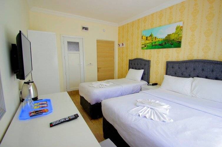Grand Fm Hotel