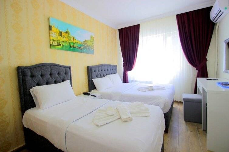 Grand Fm Hotel