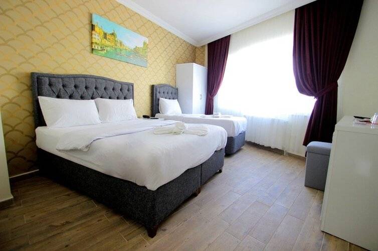 Grand Fm Hotel
