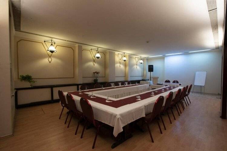 Kadikoey Rihtim Otel