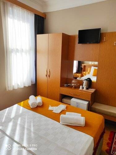 Lebon Hotel Old City