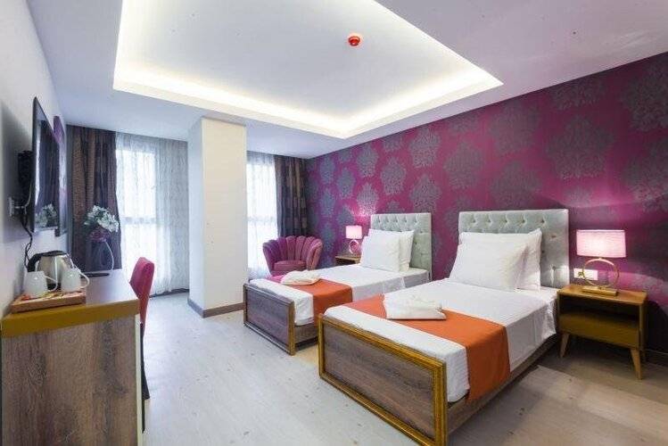 Stayso The House Hotel