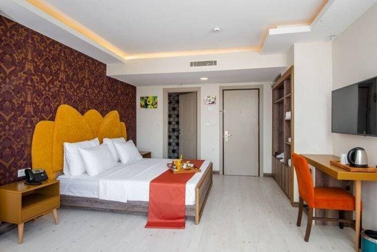 Stayso The House Hotel