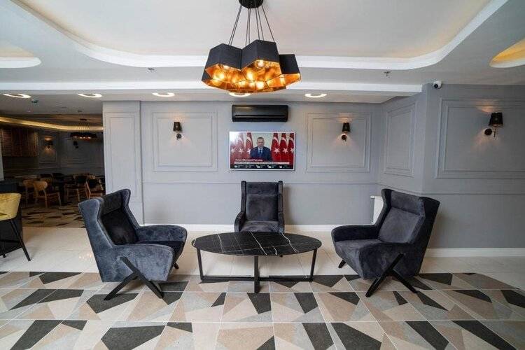 Отель Comfort Suites