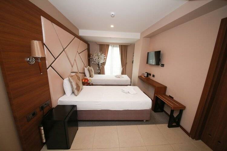 Отель Litros Hotel & Spa