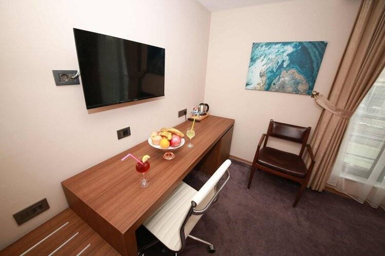 Отель Litros Hotel & Spa