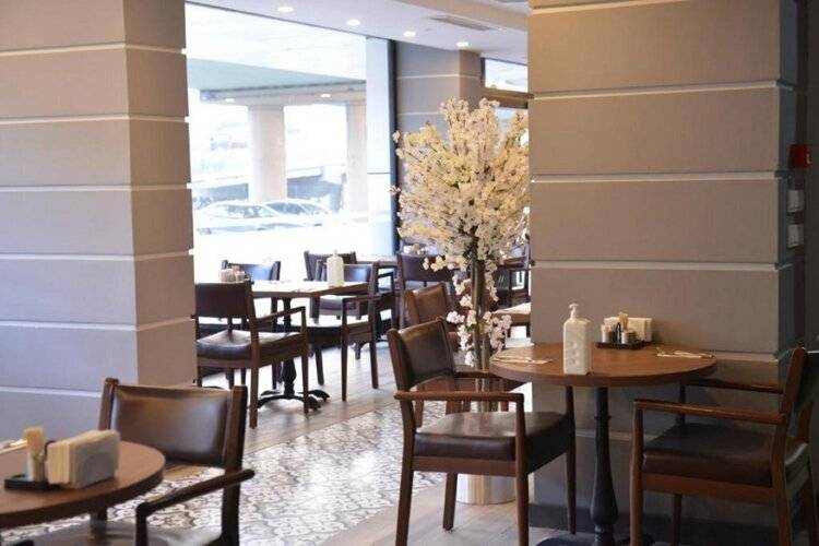 Отель Litros Hotel & Spa