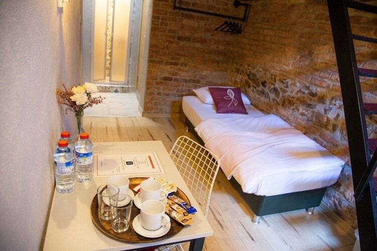 Aysa Hotel