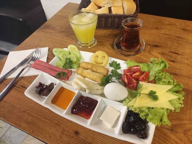 Aysa Hotel