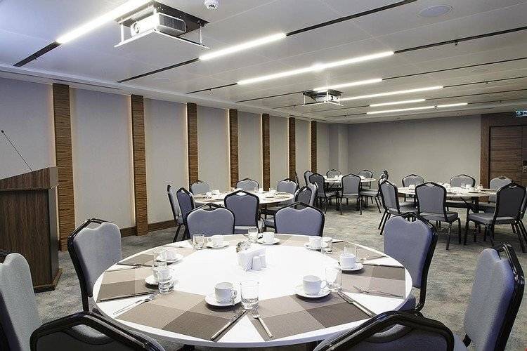 Bof Hotels Business