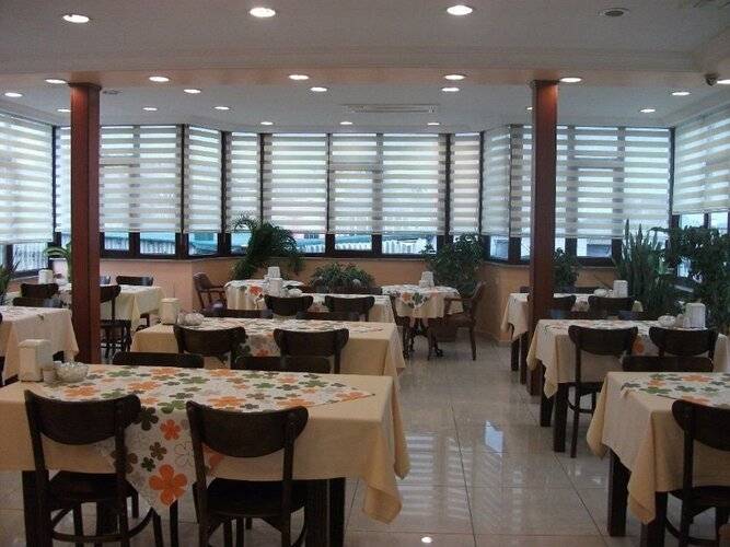 Emos Hotel