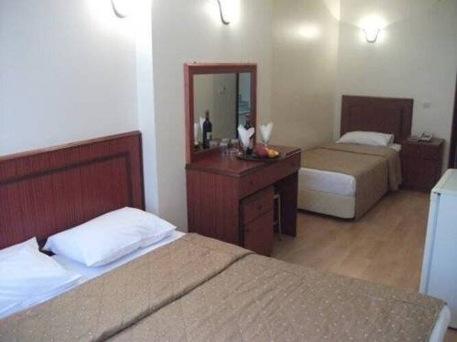 Emos Hotel