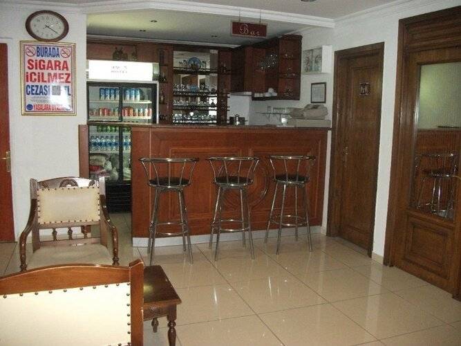 Emos Hotel