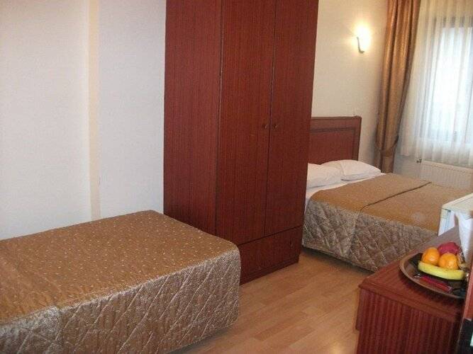 Emos Hotel