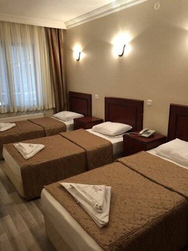 Emos Hotel