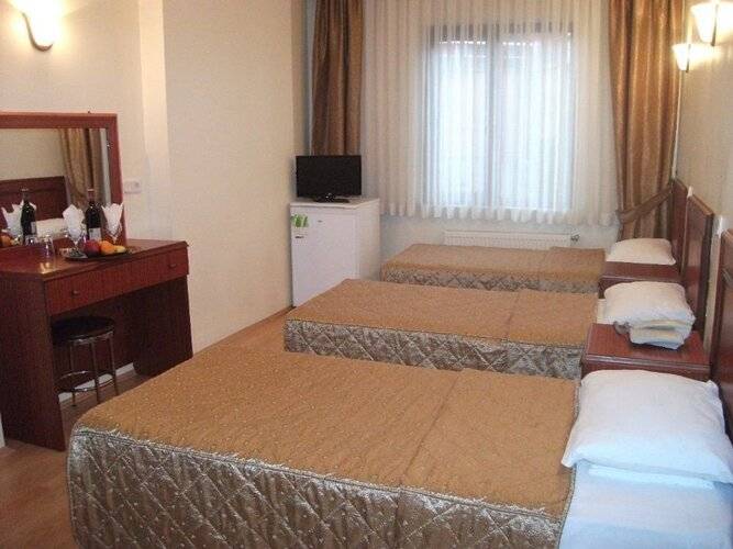 Emos Hotel