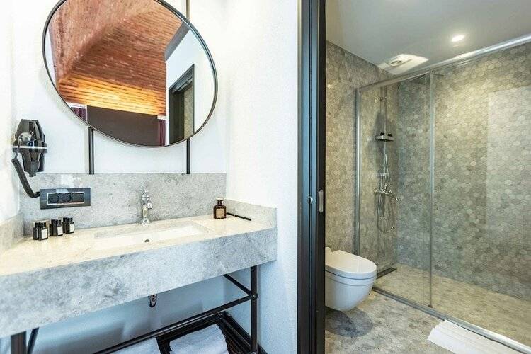 Han 1772 Hotel