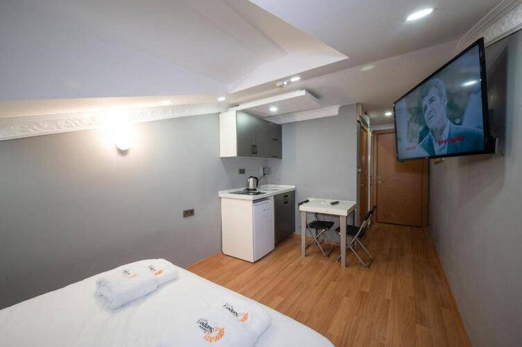 Taxim Sunpera Suites