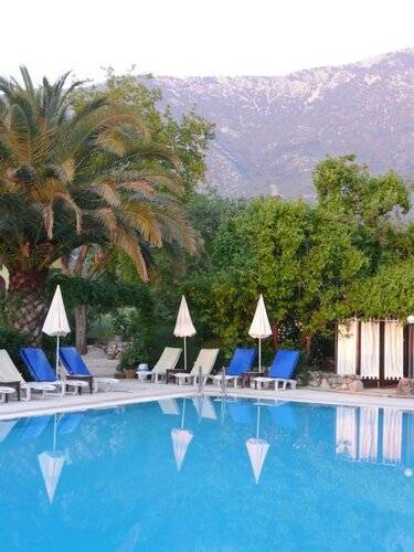 Yakamoz Hotel