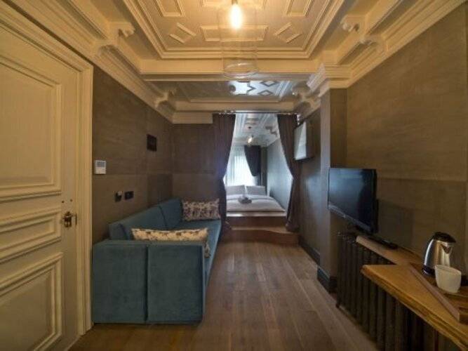 Taksim Avenue Hotel