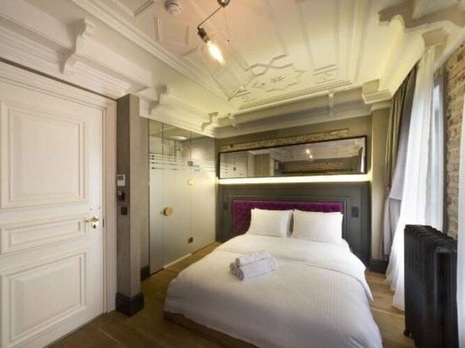 Taksim Avenue Hotel