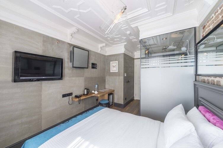 Taksim Avenue Hotel
