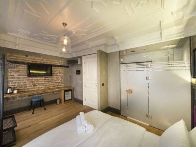 Taksim Avenue Hotel