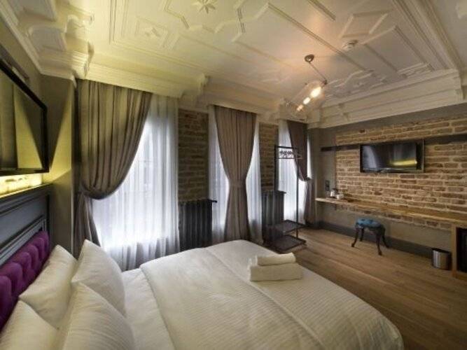 Taksim Avenue Hotel