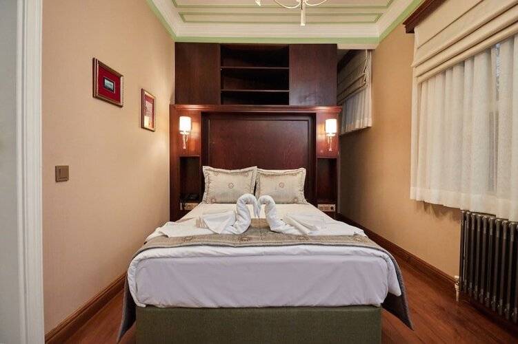 White Palace Old City Boutique Hotel