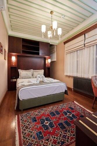 White Palace Old City Boutique Hotel
