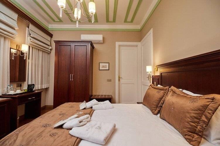 White Palace Old City Boutique Hotel