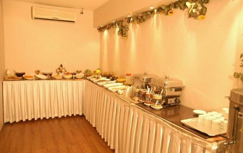 Beyaz Kuğu Hotel