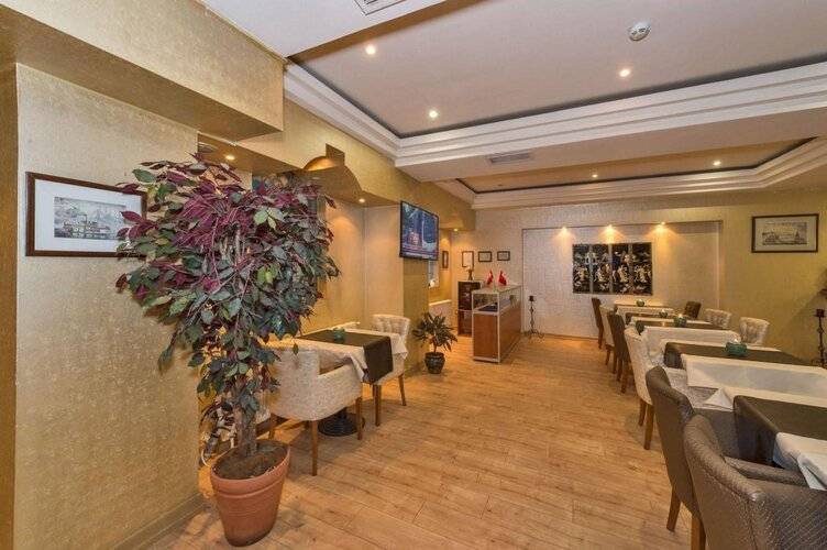 Beyaz Kuğu Hotel