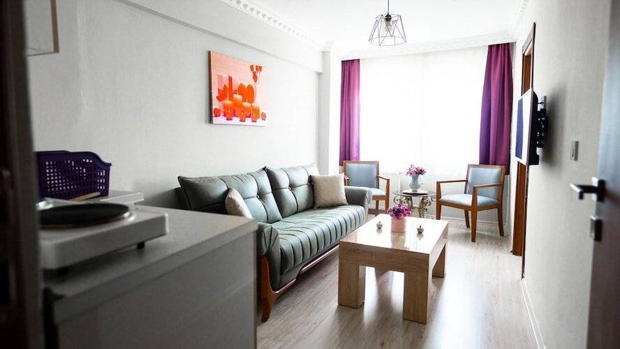 Evin Suit Hotel